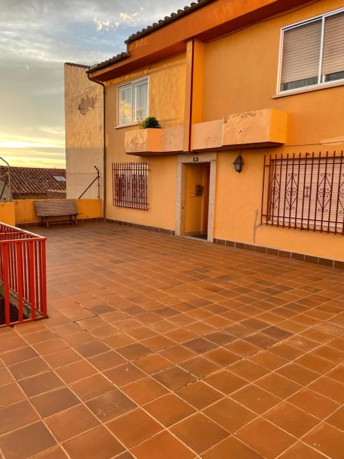 Apartamento Turistico Avila Vut מראה חיצוני תמונה