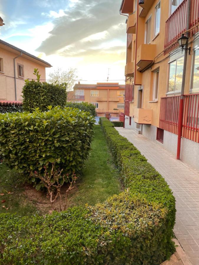 Apartamento Turistico Avila Vut מראה חיצוני תמונה