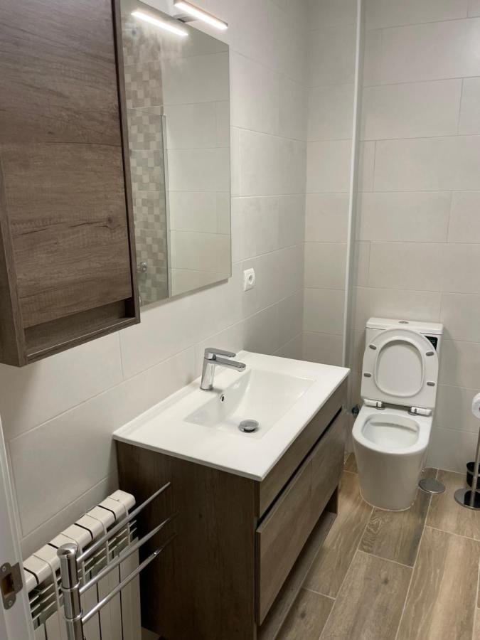 Apartamento Turistico Avila Vut מראה חיצוני תמונה