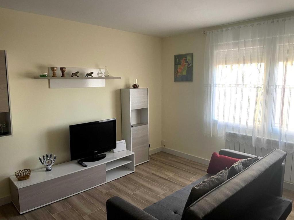 Apartamento Turistico Avila Vut מראה חיצוני תמונה